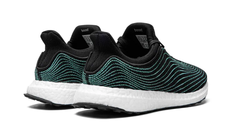 Adidas Ultraboost Ultraboost DNA Parley